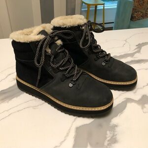 TOMS Mojave Water-Resistant Suede Lace Up Black Boots Size 6